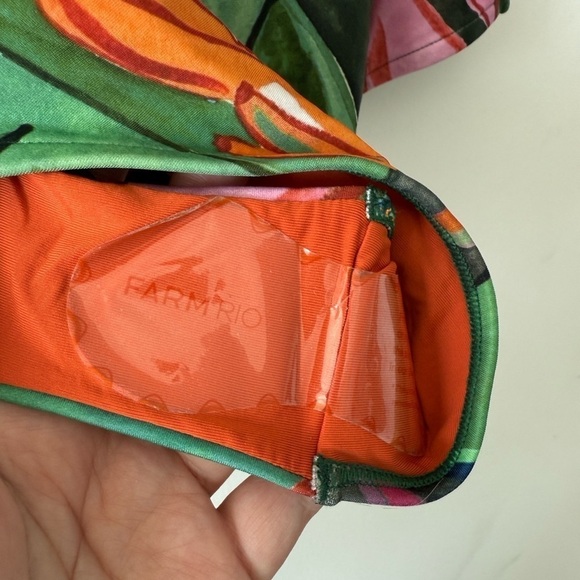 FARM RIO Banana Foliage One Piece Swimsuit - Picture 9 of 10